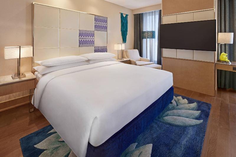 سوئیت کلاب, Renaissance Dhaka Gulshan