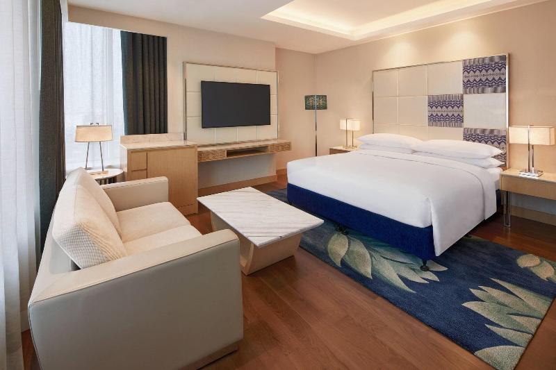 سوئیت کلاب, Renaissance Dhaka Gulshan