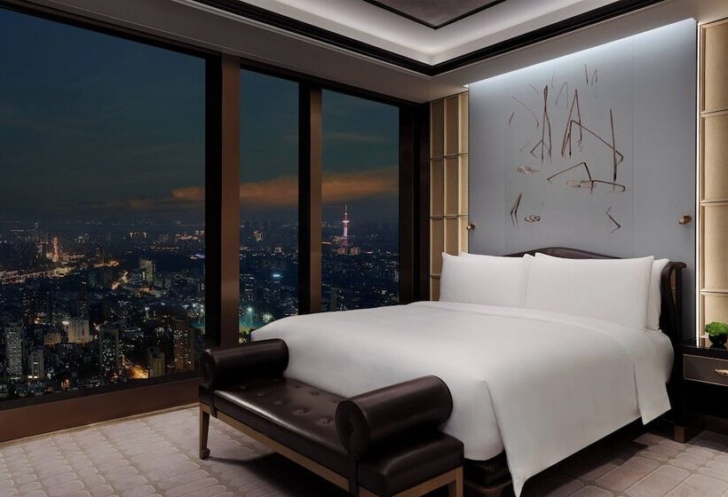 سوئیت کلاب, The Ritzcarlton, Nanjing