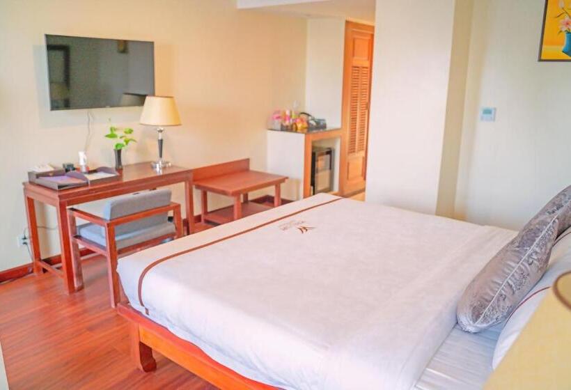 اتاق استاندارد با تخت بزرگ, Poulo Wai Hotel & Apartment