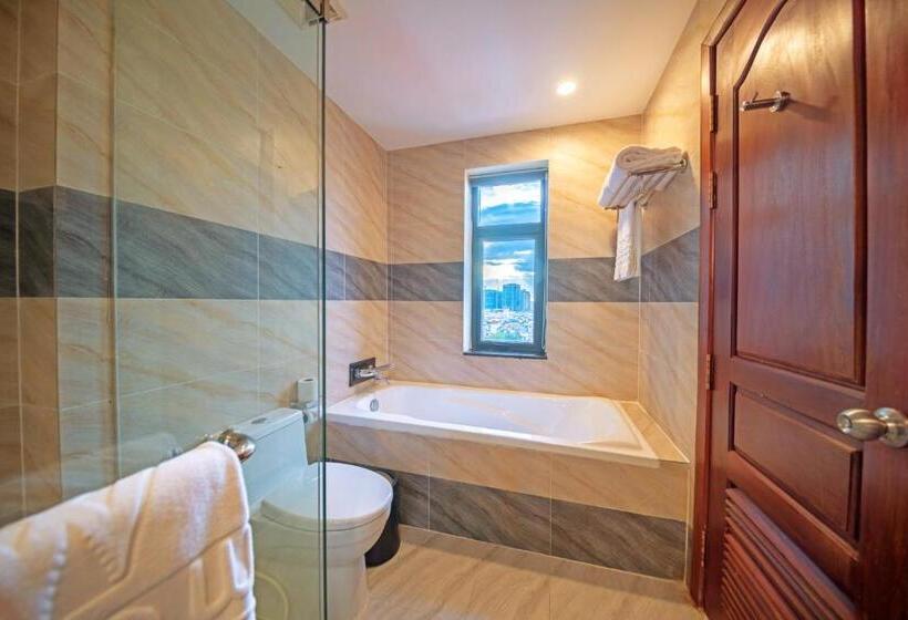 سوئیت اجرایی با تخت کینگ, Poulo Wai Hotel & Apartment