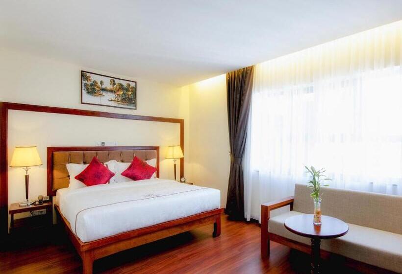 سوییت خانوادگی, Poulo Wai Hotel & Apartment