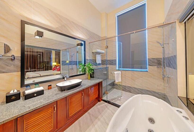 سوئیت پرزیدنت, Poulo Wai Hotel & Apartment