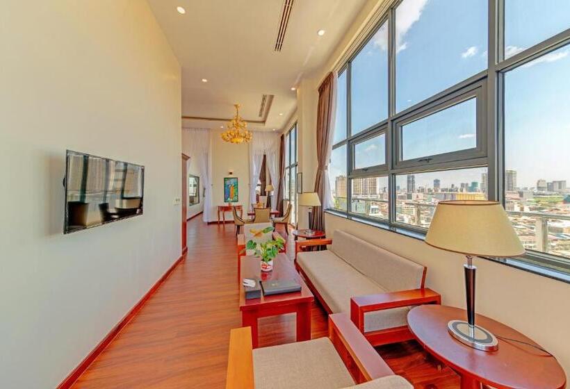 سوئیت پرزیدنت, Poulo Wai Hotel & Apartment