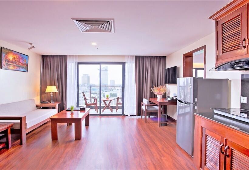 سوییت خانوادگی, Poulo Wai Hotel & Apartment