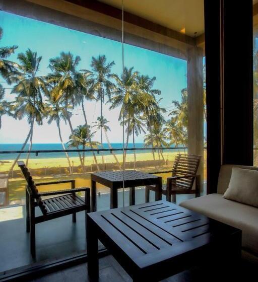 اتاق استاندارد با بالکن و چشم‌انداز دریا, Soluna Beach Resort
