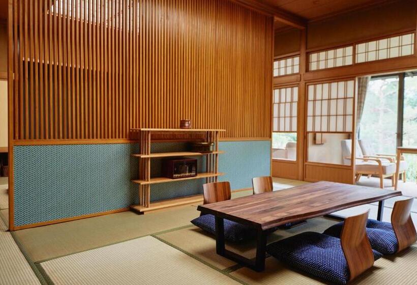 سوییت جونیور, Takamiya Ryokan Sagiya Sansorai