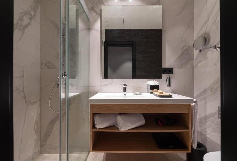 Семейный Номер, Boutique Hotel Cordial Malteses