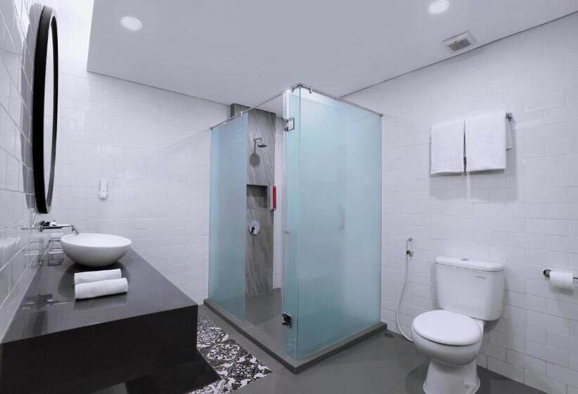 سوییت جونیور, Favehotel Ketapang