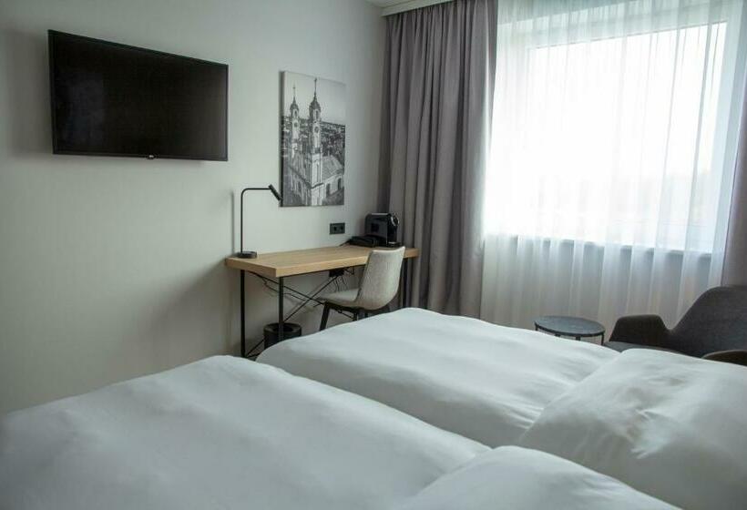 اتاق استاندارد, Park Inn By Radisson Vilnius Airport Hotel & Conference Centre