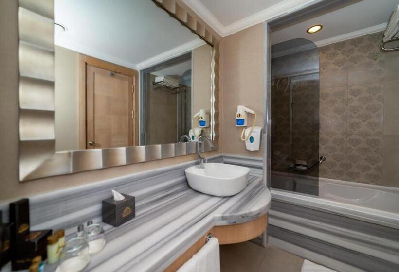 اتاق خانوادگی, Amara Luxury Resort & Villas