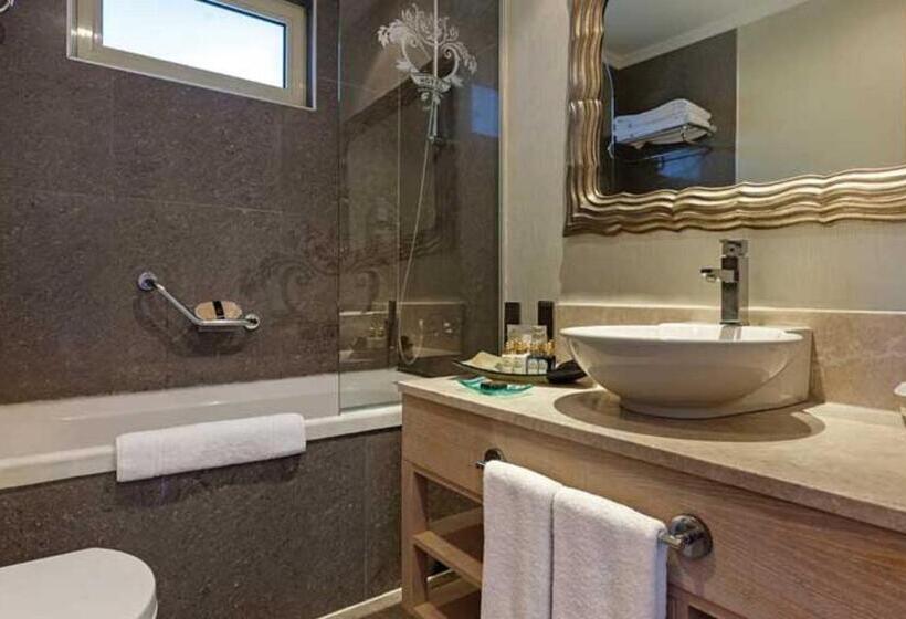 ویلای 3 خوابه, Amara Luxury Resort & Villas