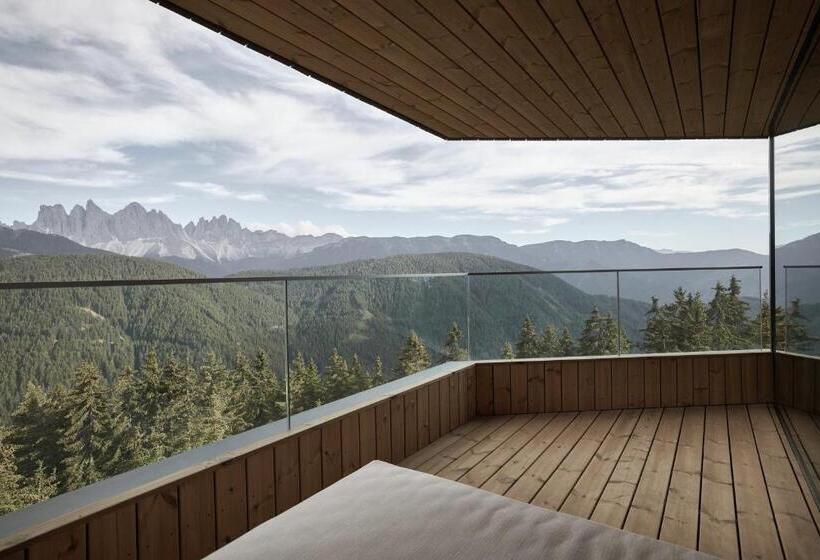 Deluxe Suite, Forestis Dolomites