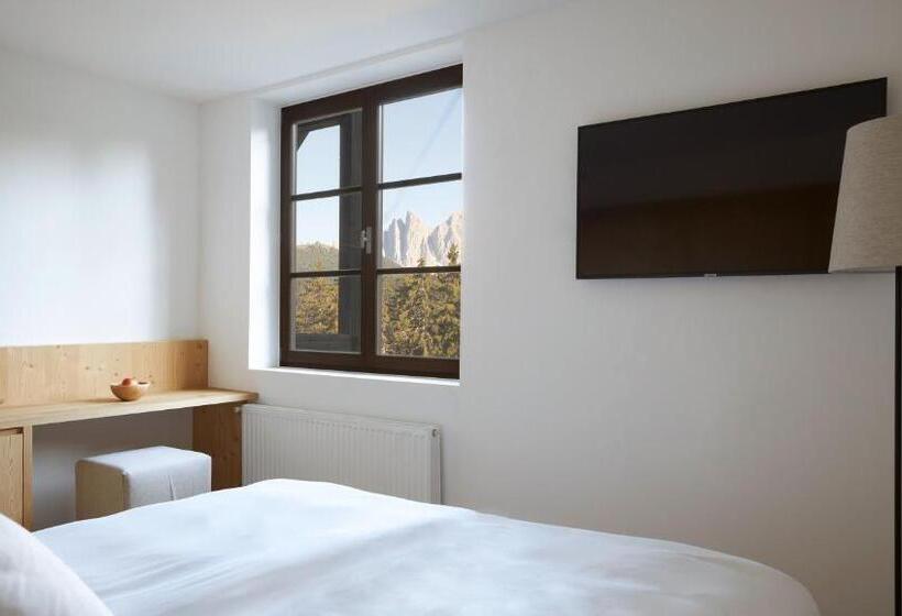 اتاق لوکس, Forestis Dolomites