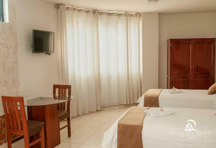 اتاق استاندارد سه نفره, Suite Luna Del Valle