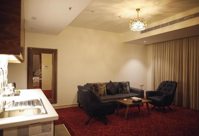 اتاق استاندارد یک نفره, Yaldiz Palace