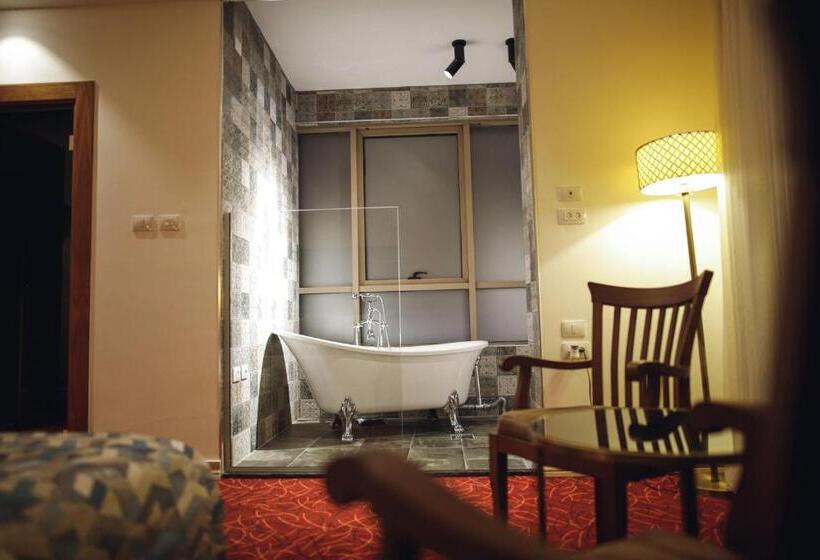 Deluxe Suite King Bed, Yaldiz Palace