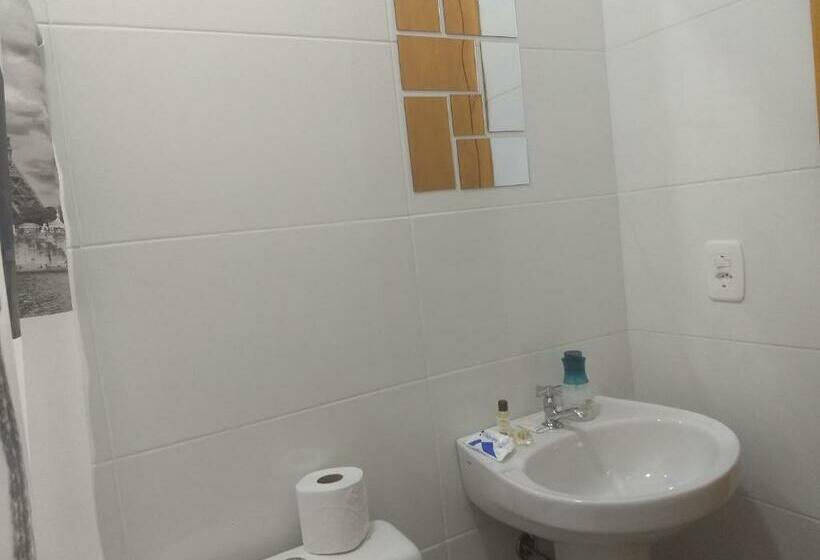 سوییت, Guesthouse Capitão 847