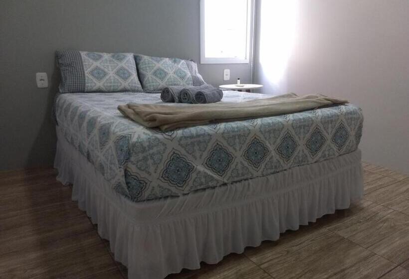 سوییت خانوادگی, Guesthouse Capitão 847