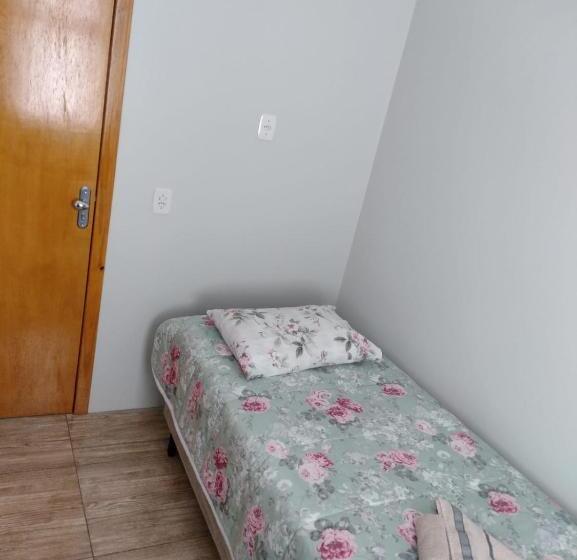اتاق اکونومی یک تخته, Guesthouse Capitão 847