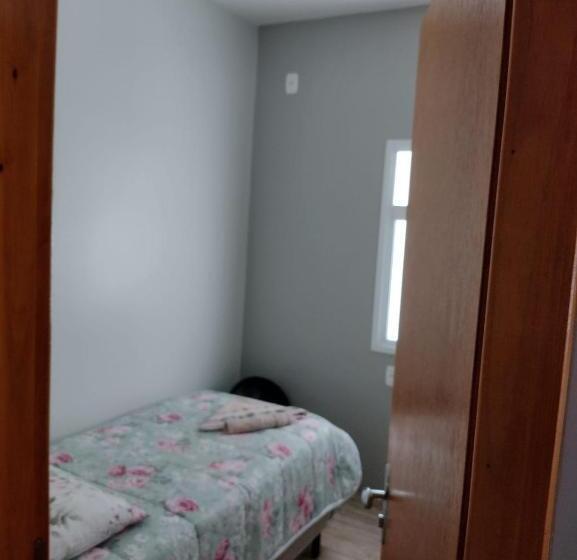 اتاق اکونومی یک تخته, Guesthouse Capitão 847