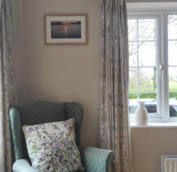 Standard room with outdoor bath, Ha Penny Acre