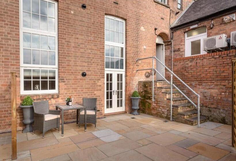 اتاق استاندارد, Heritage Mews Nottingham