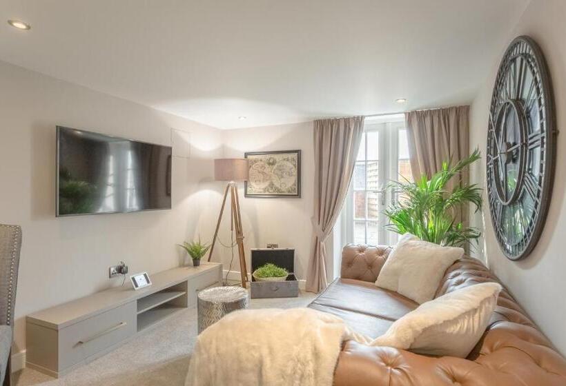اتاق استاندارد, Heritage Mews Nottingham