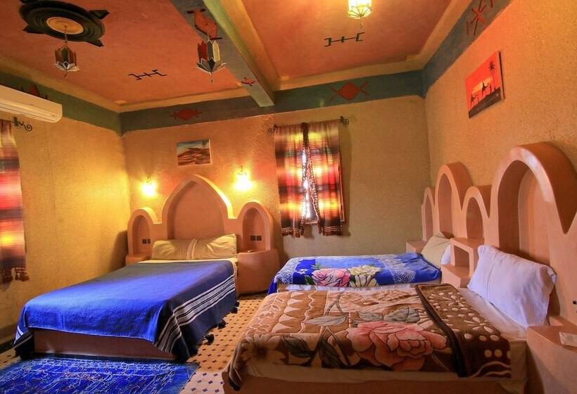 اتاق استاندارد سه نفره, Dar Tafouyte