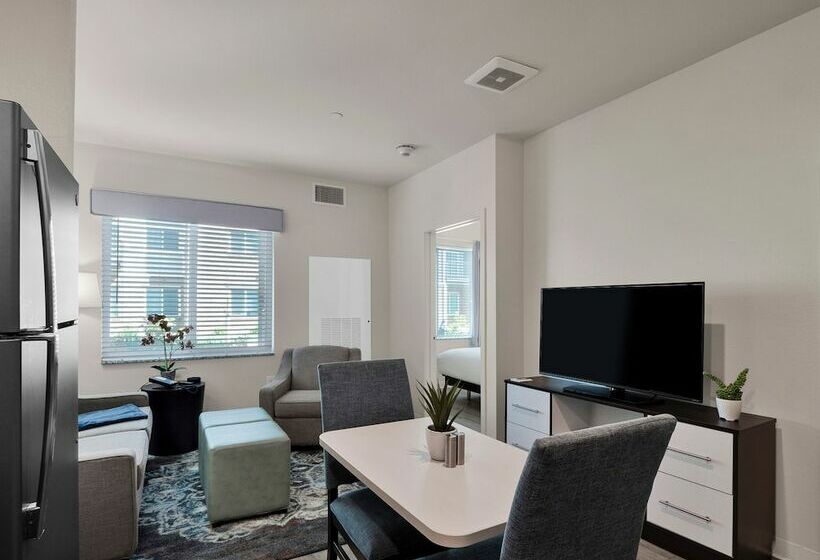 سوییت, Waterwalk Extended Stay By Wyndham Raleigh   Rtp