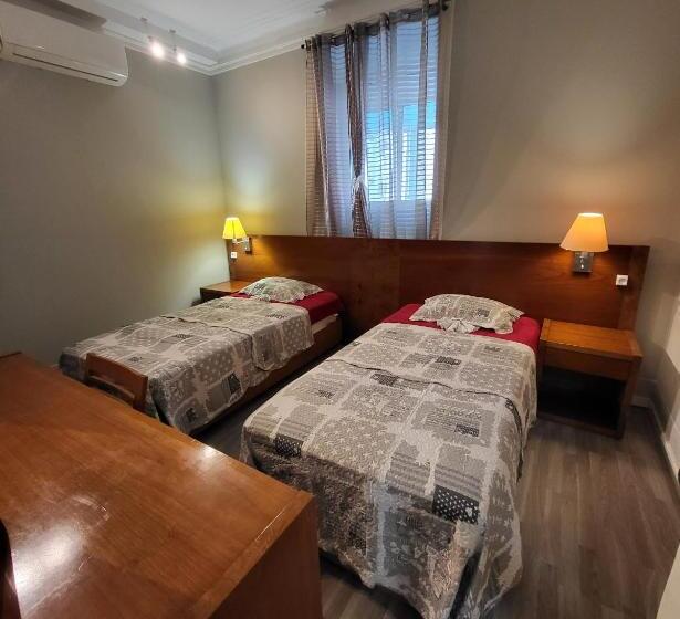 اتاق استاندارد, Hostel Seven Hills