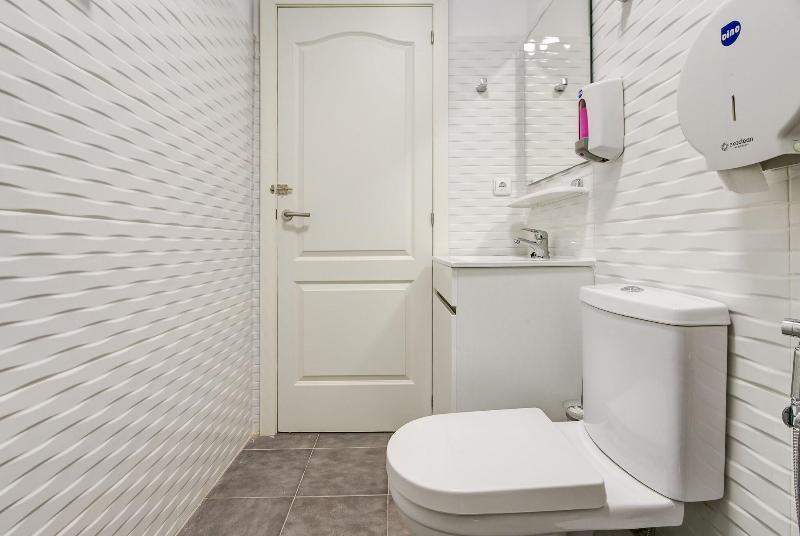 اتاق استاندارد با سرویس بهداشتی مشترک, Hostel Seven Hills