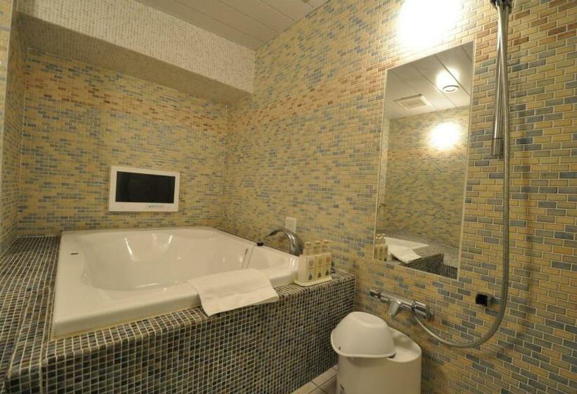 اتاق استاندارد, Mid In Kawasakiekimae