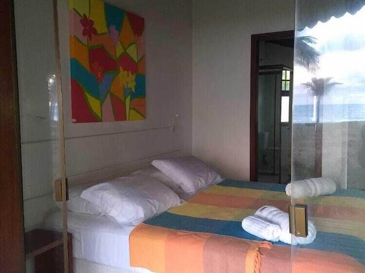 اتاق استاندارد با بالکن و چشم‌انداز دریا, Pousada Bahia Boa