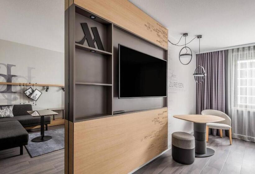 اتاق اجرایی با تخت بزرگ, Frankfurt Airport Marriott