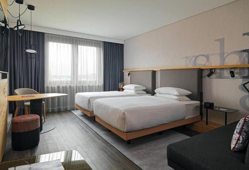 Executive Kamer, Frankfurt Airport Marriott