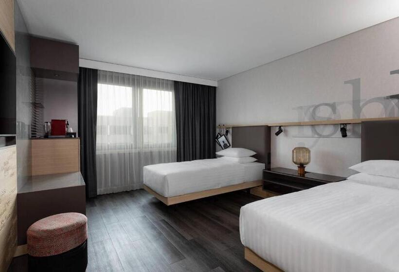 Executive Kamer, Frankfurt Airport Marriott