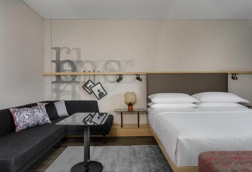سوئیت پریمیوم, Frankfurt Airport Marriott