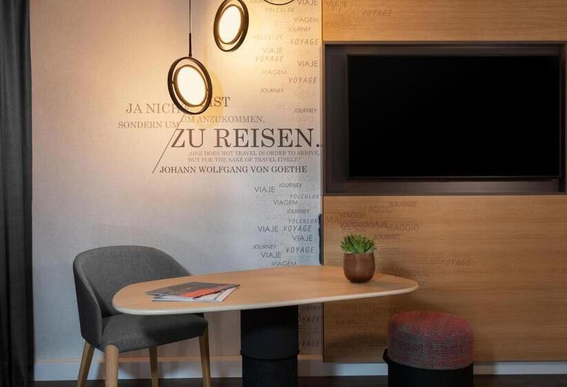 سوئیت کلاب, Frankfurt Airport Marriott