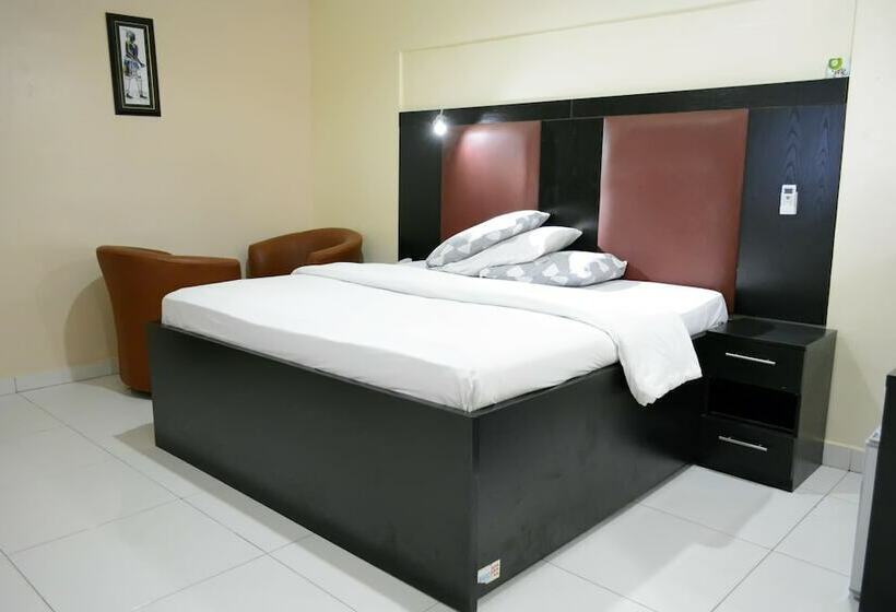 آپارتمان لوکس 2 خوابه, Golphins Suites And Hotels