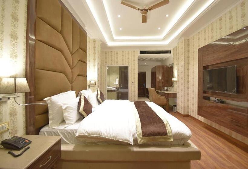 اتاق سوپریور با تخت بزرگ, Grand Him Queen Ac Centralized