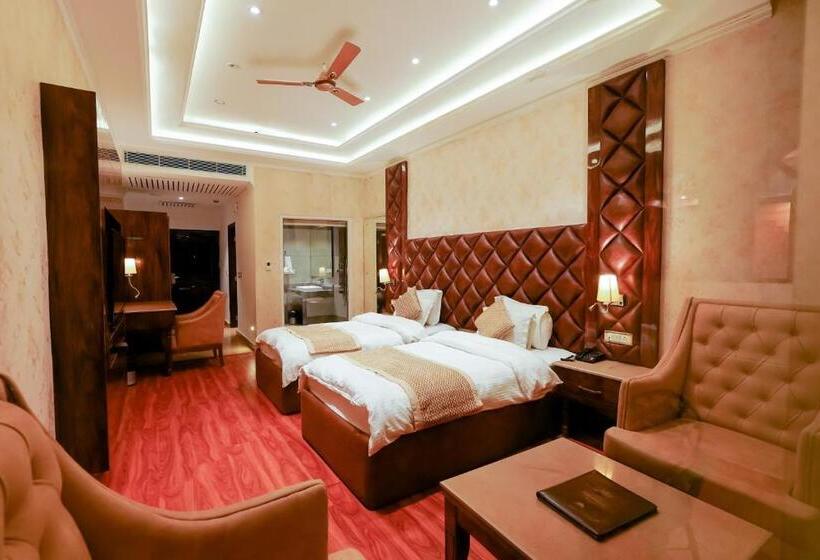 اتاق سوپریور, Grand Him Queen Ac Centralized