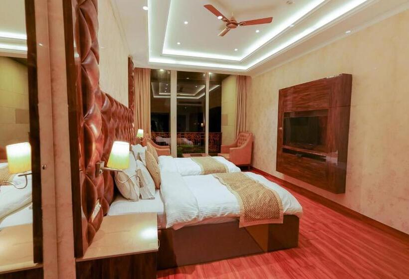 اتاق سوپریور, Grand Him Queen Ac Centralized