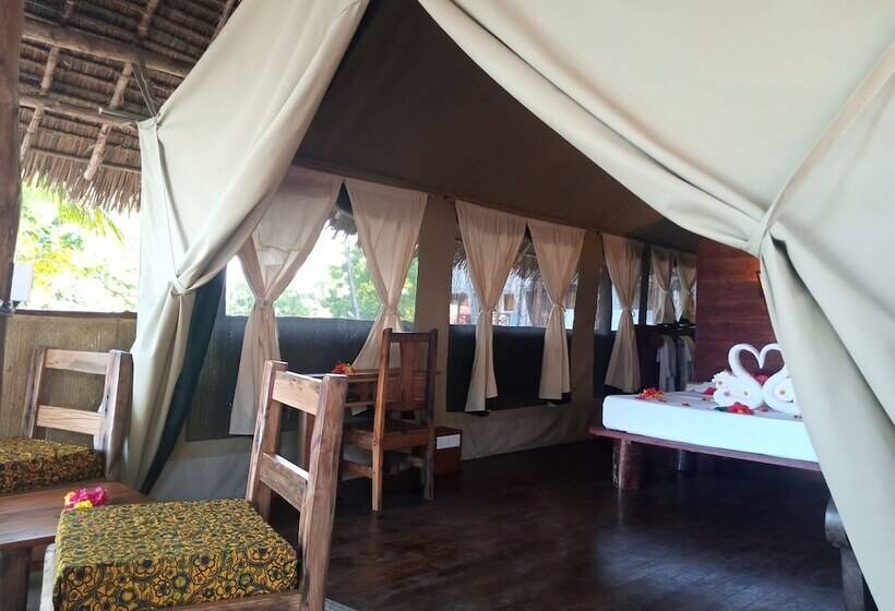 چادر با خدمات رفاهی لوکس, Villa Dida Resort