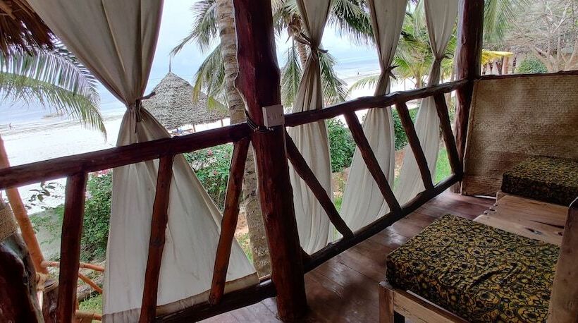 چادر با خدمات رفاهی لوکس, Villa Dida Resort