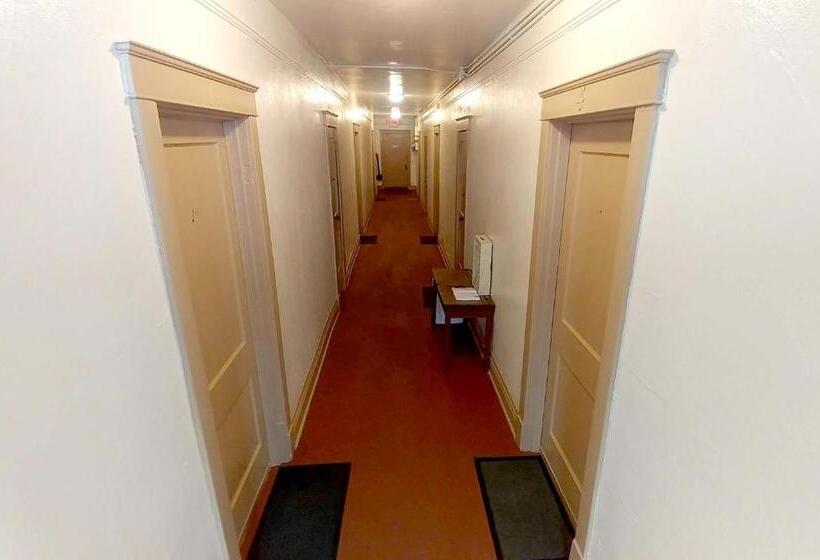 سوییت لوکس, Historic Whiting Hotel Suites