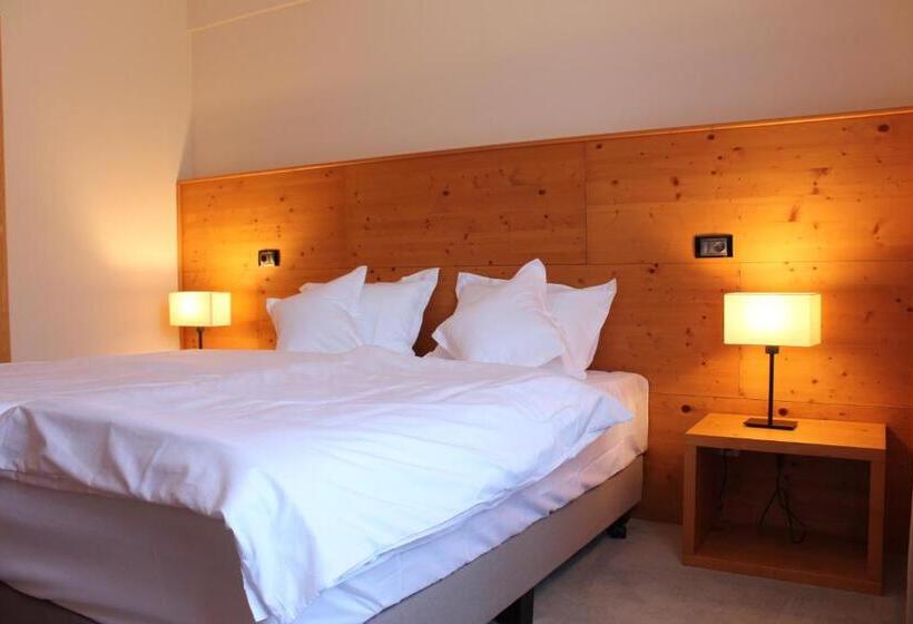 اتاق استاندارد با چشم‌انداز کوهستان, Monte Cervo Bio Hotel & Spa