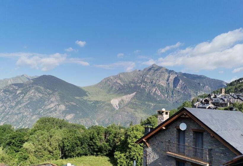 اتاق اکونومی, Hostal Rural Sant Climent