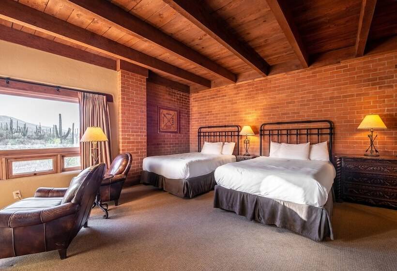 اتاق استاندارد با تخت دو نفره بزرگ, Tanque Verde Guest Ranch