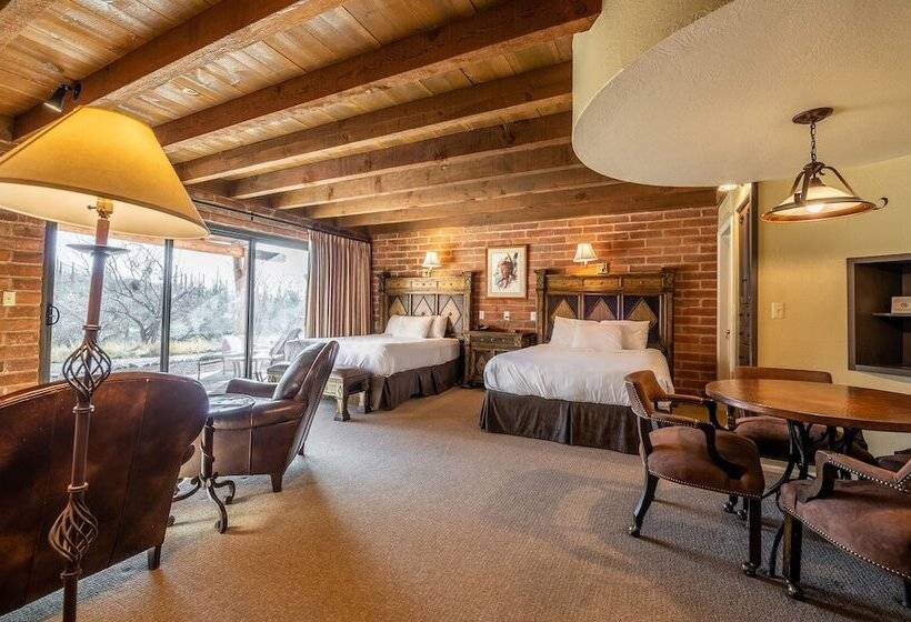 اتاق استاندارد با تخت دو نفره بزرگ, Tanque Verde Guest Ranch